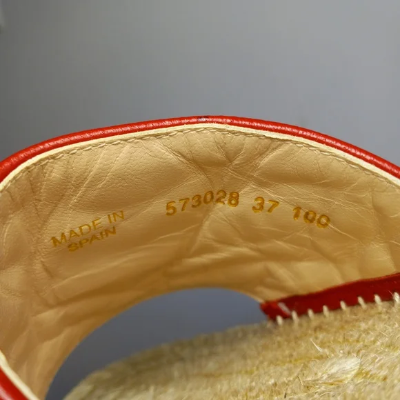 NEW GUCCI GG MARMONT MATELASSE LEATHER ESPADRILLE SANDALS RED/GOLD SZ 37 - Picture 11 of 16